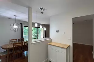 140 Wyndham Pl, Trenton, NJ 08691 - Photo 10