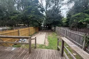 421 S Logan Ave, Trenton, NJ 08629 - Photo 16