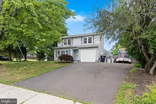 72 Bunker Hill Rd, Lawrence Township, NJ 08648 - Photo 2