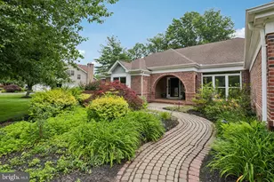 4 Hedge Row, Lawrence Township, NJ 08648 - Photo 6