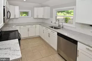 114 School Ln, Trenton, NJ 08618 - Photo 16