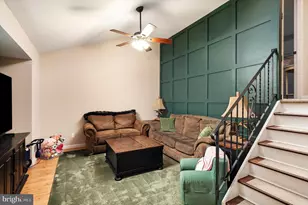 1 Hastings Rd, Hamilton Township, NJ 08620 - Photo 4