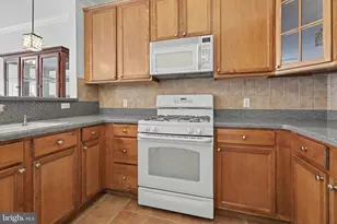 1306 Colts Cir, Lawrence, NJ 08648 - Photo 20