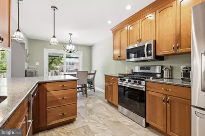 9 Emily Court, Robbinsville, NJ 08691 - Photo 10