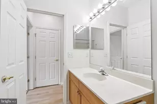 121 Kyle Way, Ewing Township, NJ 08628 - Photo 24