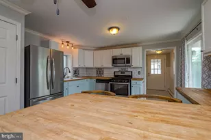 265 Lafayette Ave, Hamilton Township, NJ 08610 - Photo 10