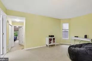 17 Miller Cir, Pennington, NJ 08534 - Photo 20