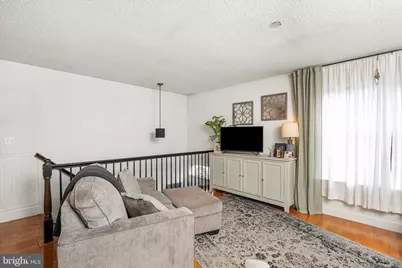 201 Moore Court, Pennington, NJ 08534 - Photo 6