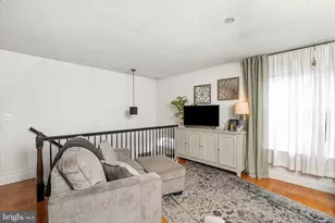 201 Moore Ct, Pennington, NJ 08534 - Photo 6
