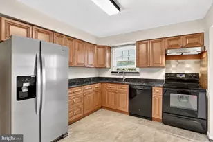 30 Catbird, Lawrence, NJ 08648 - Photo 4