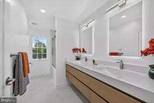 103 S Longfellow Dr, Princeton Junction, NJ 08550 - Photo 48