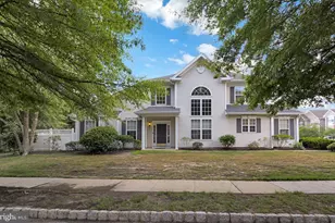 28 Stafford Dr, Princeton Junction, NJ 08550 - Photo 2