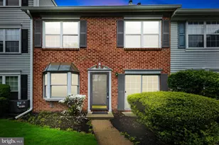 66 Cheverny Ct, Hamilton Township, NJ 08619 - Photo 2