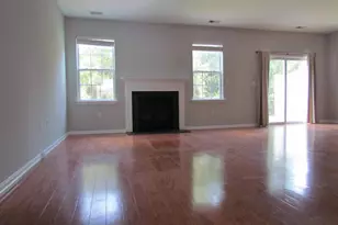 23 Blake Dr, Pennington, NJ 08534 - Photo 2