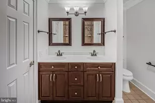 10 Devon Ct, Robbinsville, NJ 08691 - Photo 24