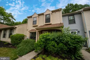 10 Devon Ct, Robbinsville, NJ 08691 - Photo 34