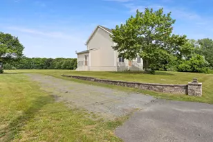 241 Windsor Rd, Robbinsville, NJ 08691 - Photo 6
