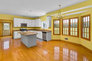 241 Windsor Rd, Robbinsville Township, NJ 08691 - Photo 14