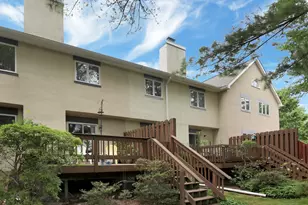 19 Exeter Ct, Princeton, NJ 08540 - Photo 1