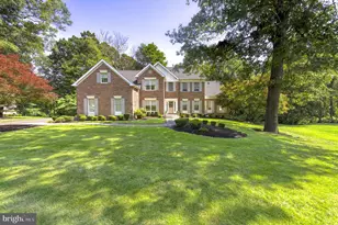 10 Newport Dr, West Windsor Township, NJ 08550 - Photo 1