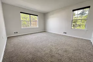 17 Barberry Ct, Lawrence Township, NJ 08648 - Photo 10