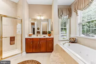 1131 Lake Dr E, Robbinsville, NJ 08691 - Photo 30