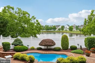 1131 Lake Dr E, Robbinsville, NJ 08691 - Photo 64