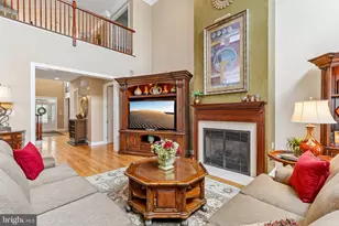 1131 Lake Dr E, Robbinsville, NJ 08691 - Photo 12