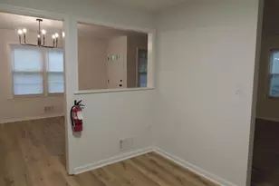 13 Heritage Ct, Ewing Township, NJ 08628 - Photo 12