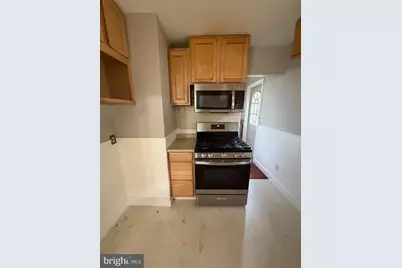 131 Summit Avenue, Trenton, NJ 08628 - Photo 16