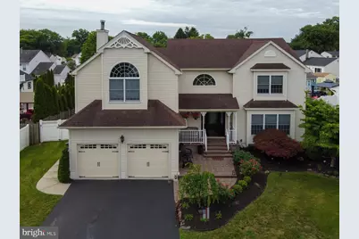 107 Englewood Boulevard, Hamilton Township, NJ 08610 - Photo 1