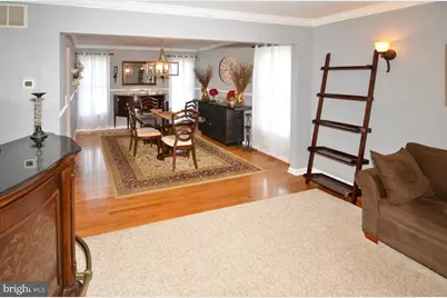 107 Englewood Boulevard, Hamilton Township, NJ 08610 - Photo 8
