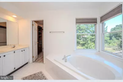32 W Kincaid Drive, West Windsor Township, NJ 08550 - Photo 26