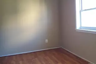 16 Carroll St, Trenton, NJ 08609 - Photo 8