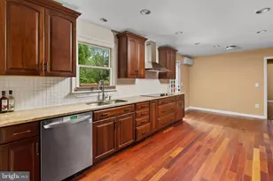 469 Flock Rd, Hamilton Township, NJ 08619 - Photo 4