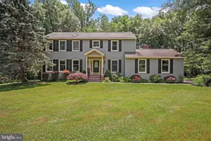 13 Coventry Ln, Hopewell Township, NJ 08525 - Photo 2