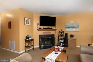 413 Wood Mill Dr, East Windsor Township, NJ 08512 - Photo 12