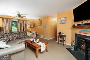 413 Wood Mill Dr, East Windsor Township, NJ 08512 - Photo 8