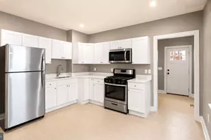 209 Woodlawn Ave, Hamilton Township, NJ 08609 - Photo 6
