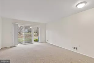 23 Sycamore Ct, Lawrenceville, NJ 08648 - Photo 10