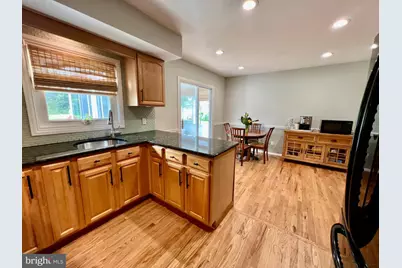 4 Running Brook Road W, Ewing Township, NJ 08638 - Photo 10