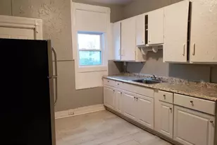 618 Stuyvesant Ave, Trenton, NJ 08618 - Photo 4