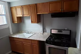 30 Montgomery Pl, Trenton, NJ 08618 - Photo 6