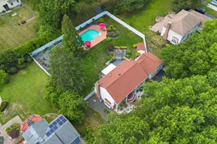 1 W Cartwright Dr, Princeton Junction, NJ 08550 - Photo 52