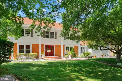 1 W Cartwright Drive, Princeton Junction, NJ 08550 - Photo 2