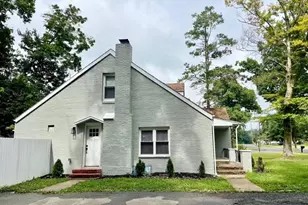 378 Eggerts Crossing Rd, Ewing Township, NJ 08638 - Photo 2