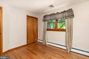 18 Edgewood Rd, Robbinsville Township, NJ 08691 - Photo 16