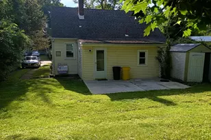 303 Wynnewood Rd, Trenton, NJ 08628 - Photo 6