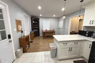 218 Birch Ave, Princeton, NJ 08542 - Photo 2