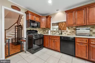 187 Dorchester Dr, East Windsor Township, NJ 08520 - Photo 12